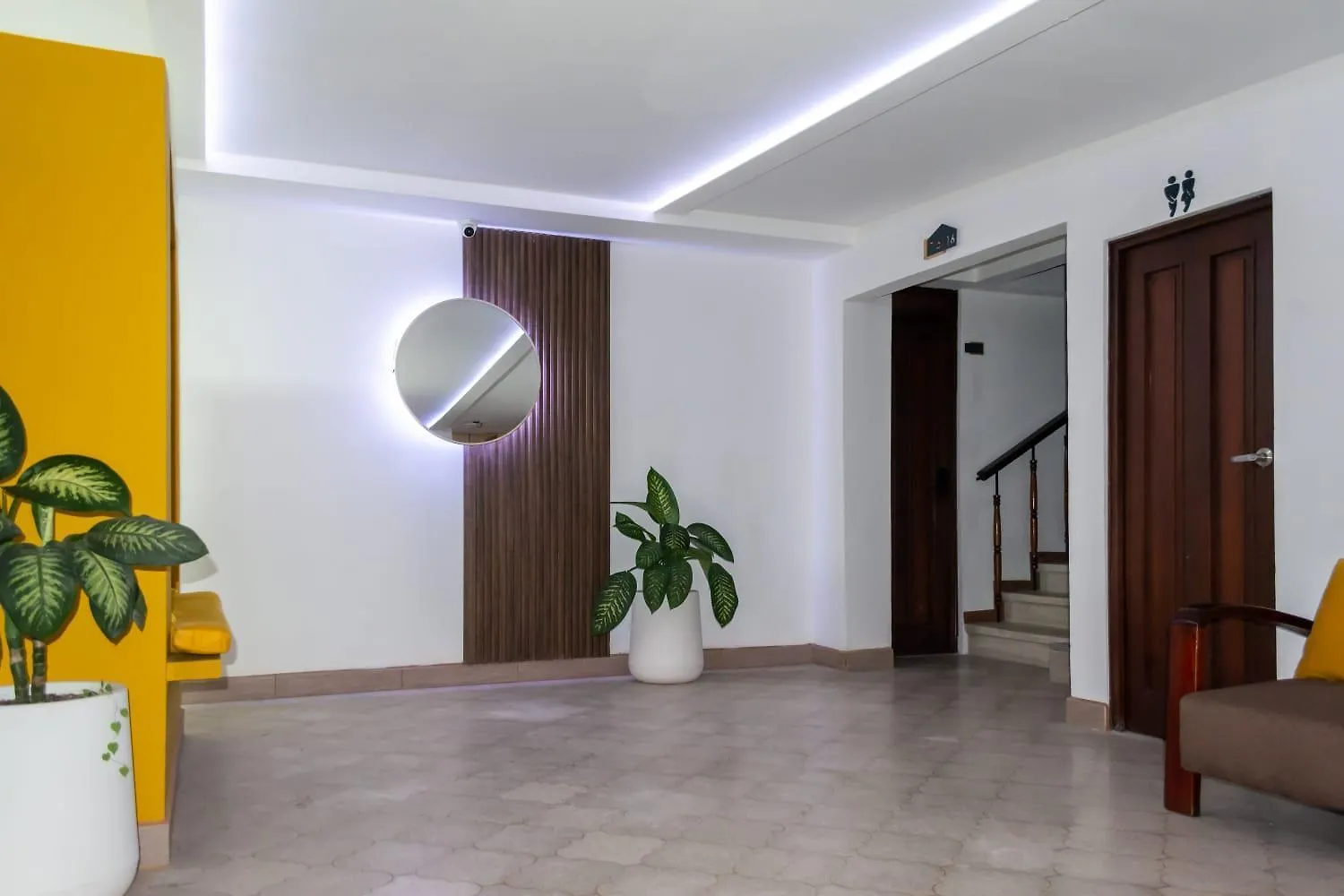 Aparthotel Beautiful And Bright Apt 7 With Balcony Near Miraflores Città del Guatemala Guatemala